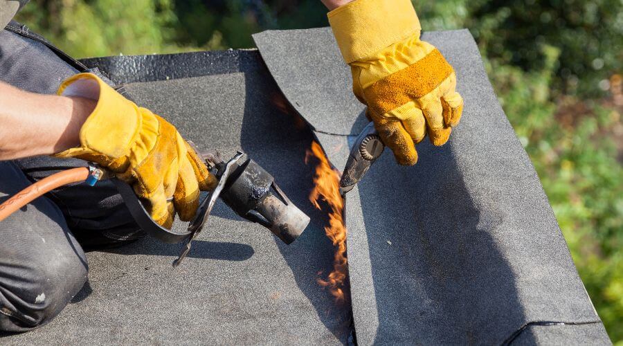 Expert Emergency Roof Repairs services in Orangeville, IL